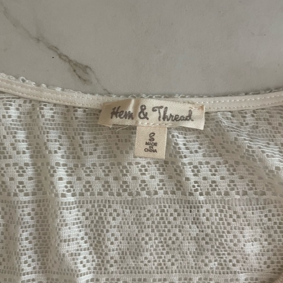 Hem and Thread Ivory Lace Top - Picture 2 of 3